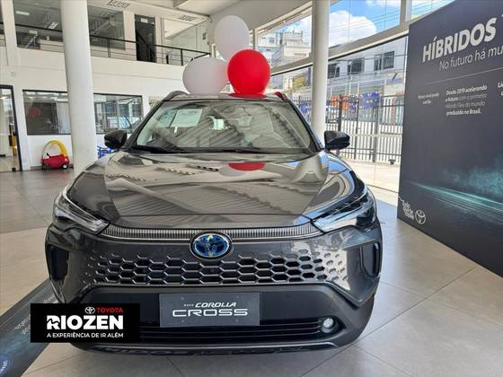 TOYOTA COROLLA CROSS 1.8 VVT-I HYBRID FLEX XRX CVT TOYOTA COROLLA CROSS 1.8 VVT-I HYBRID FLEX XRX CVT
